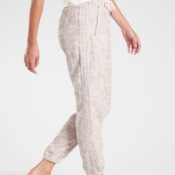 ATHLETA CABO TIDE camouflage linen jogger pants - Picture 2 of 8